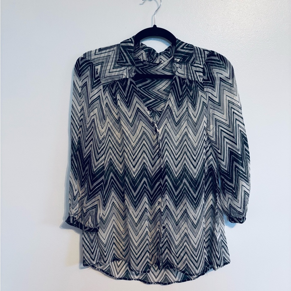 Ella Moss grey and black semi sheer button up top with collar size small